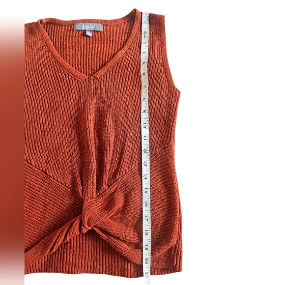 Marled By United Clothing Sleveless V Neck Knitted Top, Burnt Orange, Size XS - Picture 8 of 8